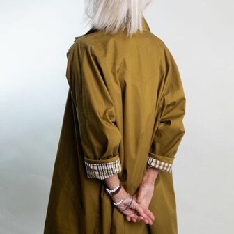 2025-05-10| Workshop trenchcoat