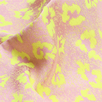 Jacquard - Fluogele bloemen op glitterroze