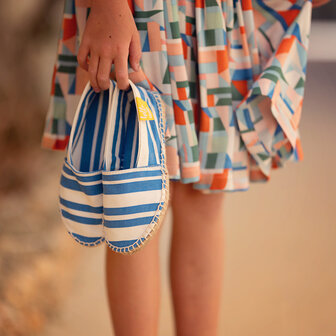 Viscose satijn - playtime cubistics