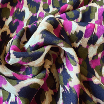 Viscose - Blurry but perfect fuchsia khaki