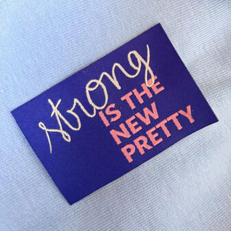 Label - Strong is the new pretty (5 stuks)