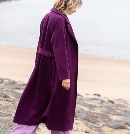 Mantelstof - Donker wijnbordeaux herringbone four
