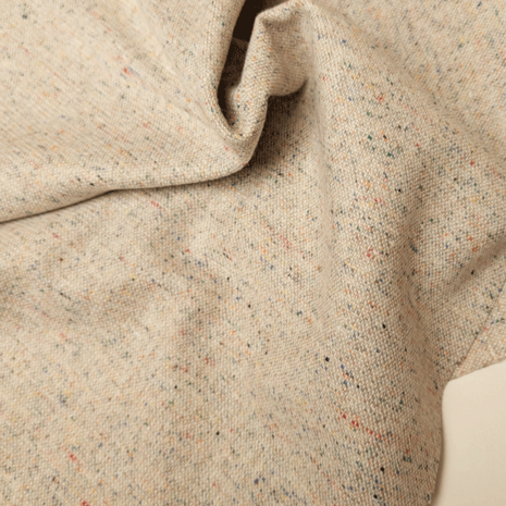 Coupon 300 - Wol beige met multicolor spot FI