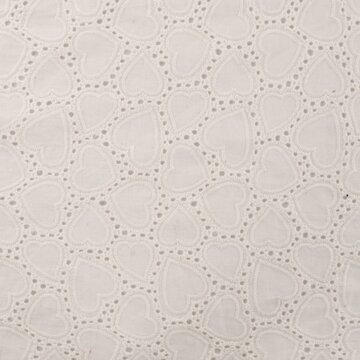 Coupon 110/ Broderie - Hartjes wit